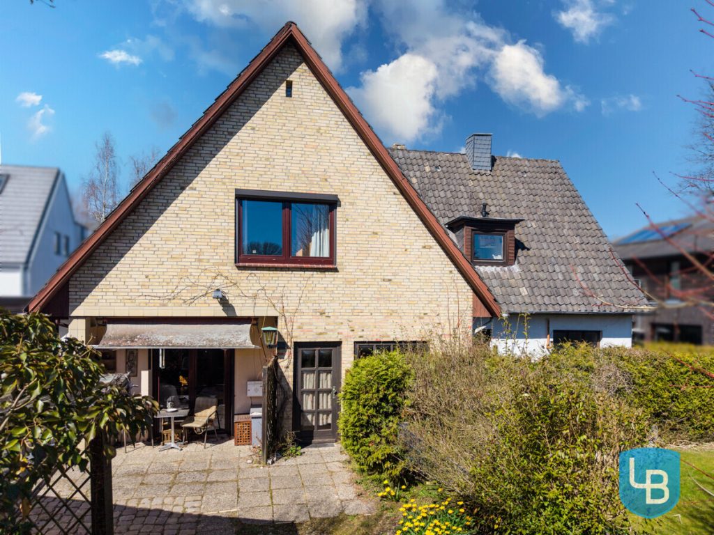Immobilienangebot - Heikendorf - Grundstücke - Für Bauherren:  Grundstück mit Altbestand erwartet Ihren Neubau