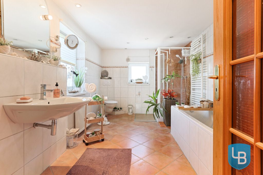 Immobilienangebot - Kiel - Alle & Rest (Wohnen) - Ein Zuhause mit Herz, Platz für die Familie und einem Garten zum Verlieben