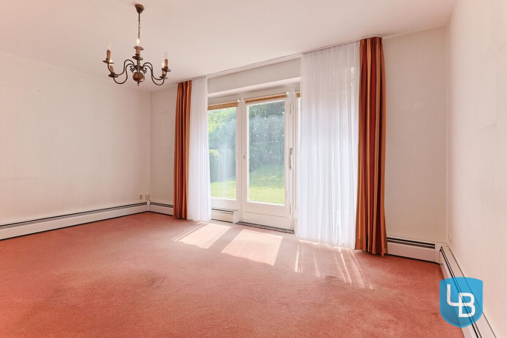 Immobilienangebot - Schwentinental - Alle & Rest (Wohnen) - Doppelhaushälfte mit Modernisierungsbedarf nahe des Schwentineparks