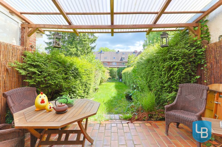 Immobilienangebot - Kiel - Alle & Rest (Wohnen) - Kleine Wohnoase mit Renovierungsbedarf sucht neuen Eigentümer!
