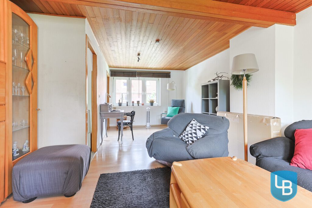Immobilienangebot - Kiel - Alle & Rest (Wohnen) - Kleine Wohnoase mit Renovierungsbedarf sucht neuen Eigentümer!