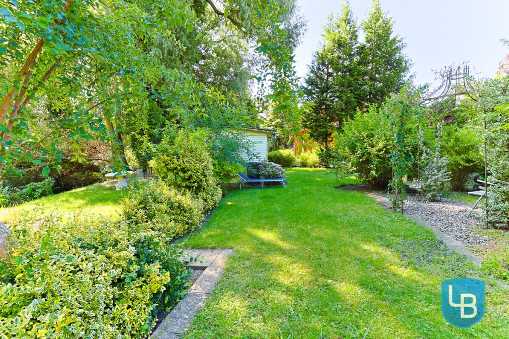 Immobilienangebot - Plön - Alle & Rest (Wohnen) - Bungalow in Plön – Wohnen im Grünen und dennoch mitten in der Stadt