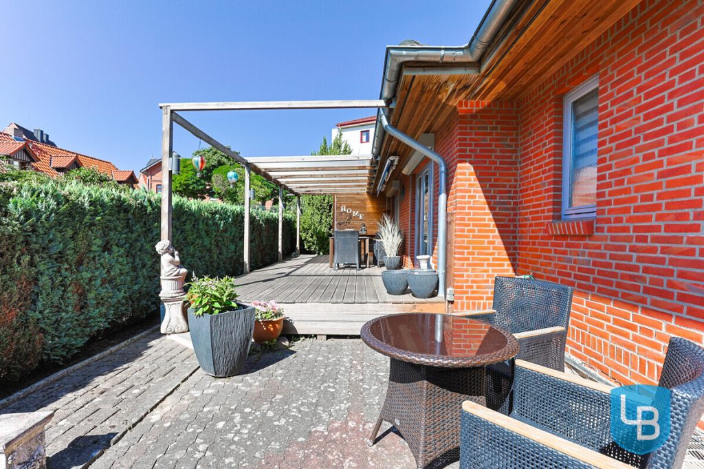 Immobilienangebot - Plön - Alle & Rest (Wohnen) - Bungalow in Plön – Wohnen im Grünen und dennoch mitten in der Stadt