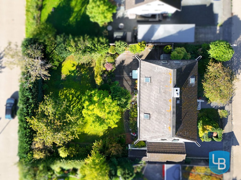 Immobilienangebot - Schellhorn - Alle & Rest (Wohnen) - Einfamilienhaus mit großzügigem Wohngefühl und schönem Garten