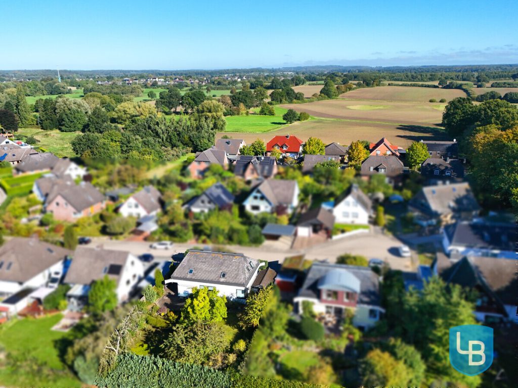 Immobilienangebot - Schellhorn - Alle & Rest (Wohnen) - Einfamilienhaus mit großzügigem Wohngefühl und schönem Garten