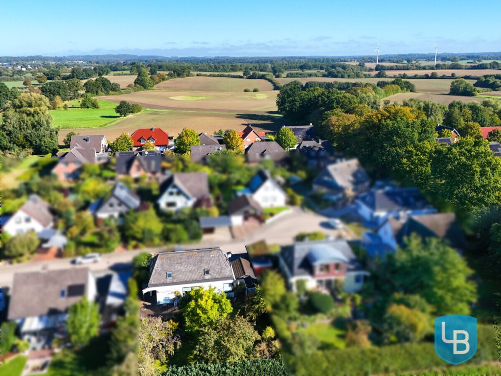 Immobilienangebot - Schellhorn - Alle & Rest (Wohnen) - Einfamilienhaus mit großzügigem Wohngefühl und schönem Garten