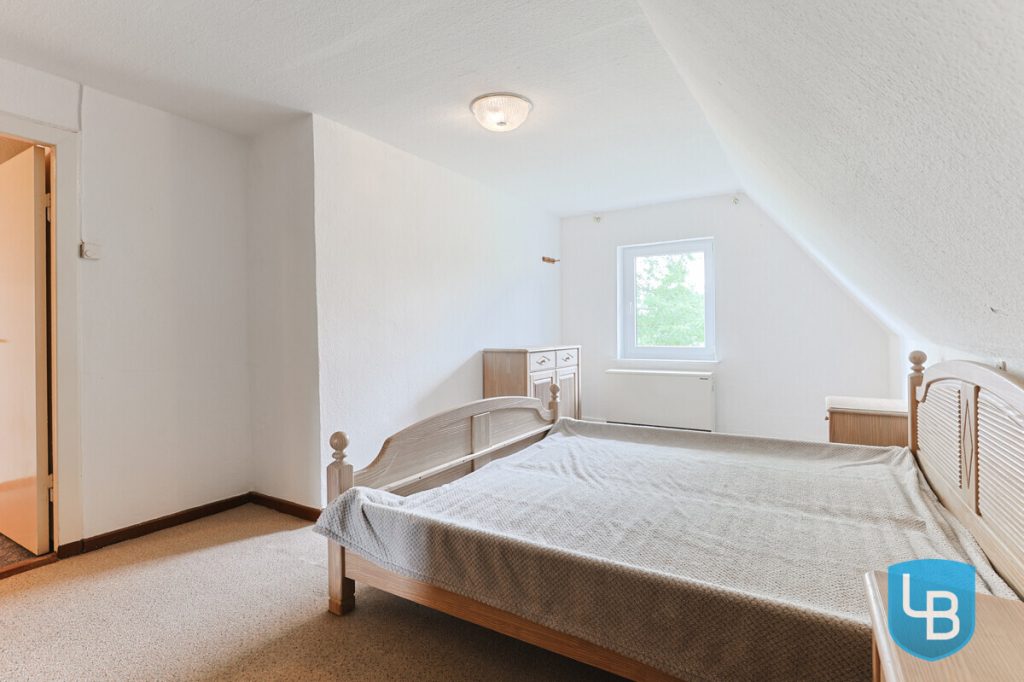 Immobilienangebot - Wahlstorf - Alle & Rest (Wohnen) - Reetdach-Doppelhaushälfte mit großem Grundstück – viel Potenzial für individuelle Gestaltung
