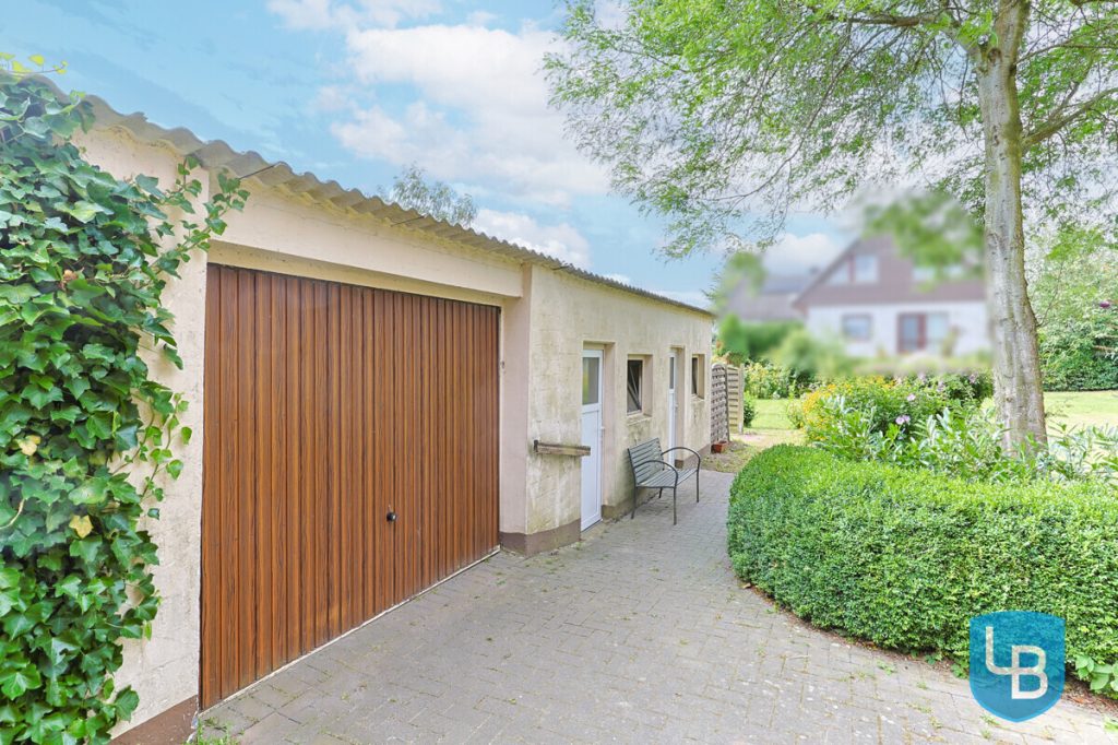 Immobilienangebot - Wahlstorf - Alle & Rest (Wohnen) - Reetdach-Doppelhaushälfte mit großem Grundstück – viel Potenzial für individuelle Gestaltung