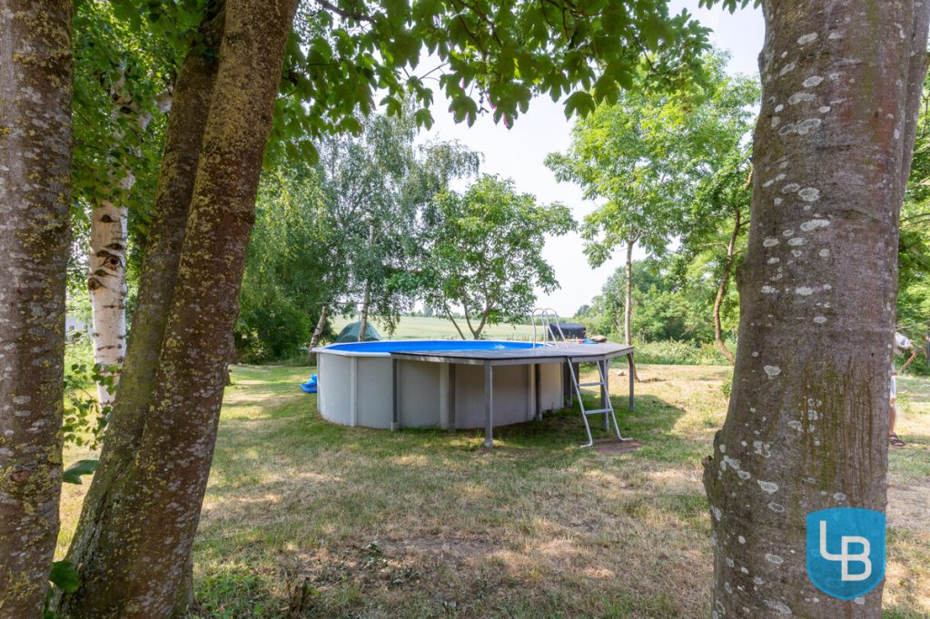 Immobilienangebot - Geschendorf - Alle & Rest (Wohnen) - Charmante Wohnung mit Außenpool und Garten