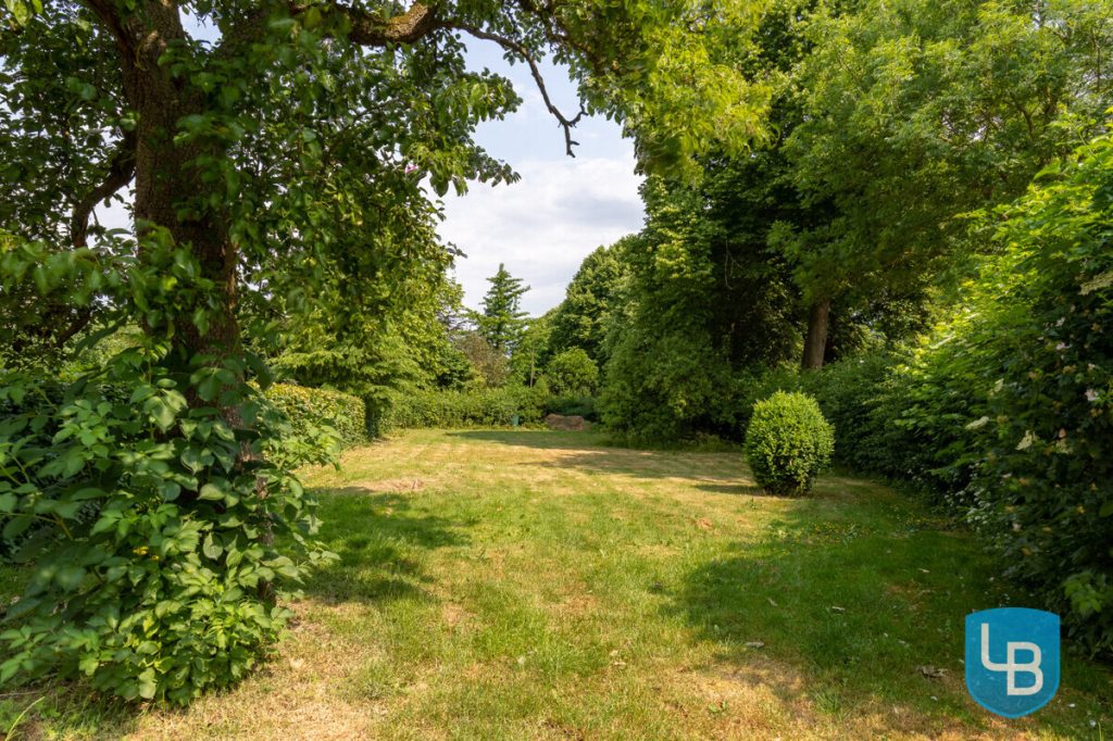 Immobilienangebot - Geschendorf - Alle & Rest (Wohnen) - Charmante Wohnung mit Außenpool und Garten