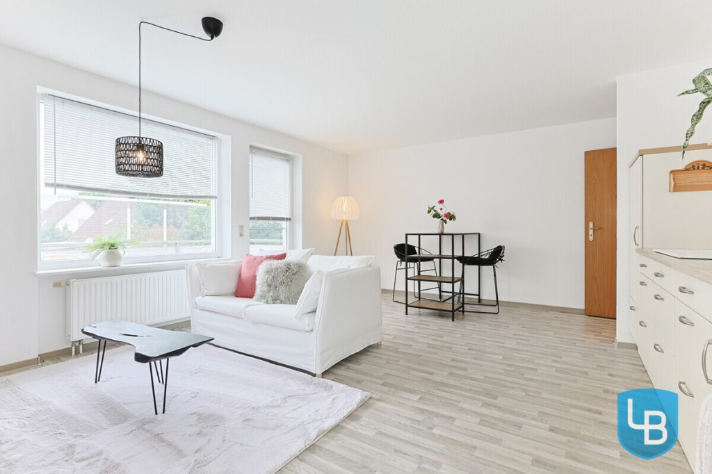 Immobilienangebot - Kiel / Mettenhof - Alle & Rest (Wohnen) - Mehr Platz geht nicht! Reihenendhaus mit Einliegerwohnung und Doppelgarage in Kiel-Mettenhof!