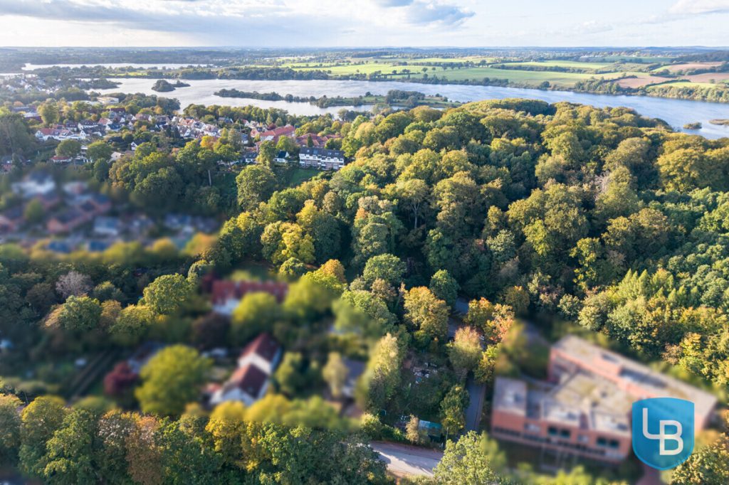 Immobilienangebot - Plön - Grundstücke - Baugrundstück mit viel Potential - nur einen Katzensprung vom Schöhsee entfernt
