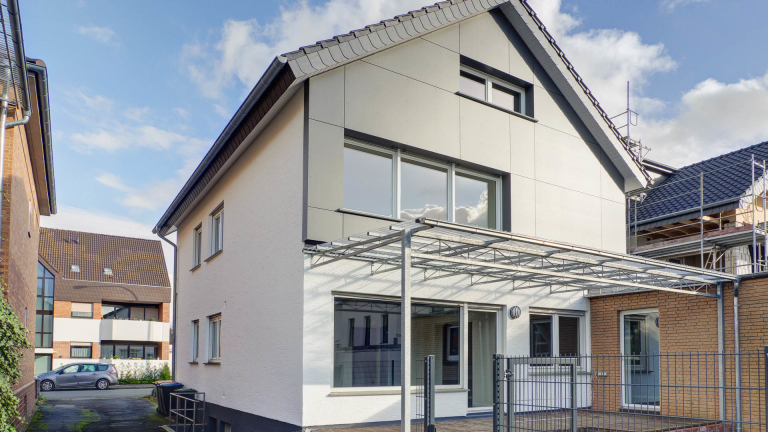 Thater Immobilien GmbH - Immobilienangebot - Paderborn - Häuser - 5812 | NEU: Zweifamilienhaus in 33102 Paderborn - Für Käufer provisionsfrei!