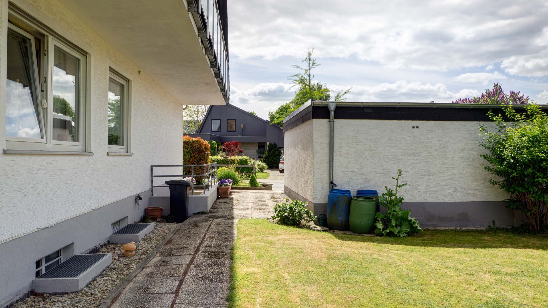 Thater Immobilien GmbH - Immobilienangebot - Paderborn - Häuser - 6029 | Zweifamilienhaus zu kaufen in 33100 Paderborn