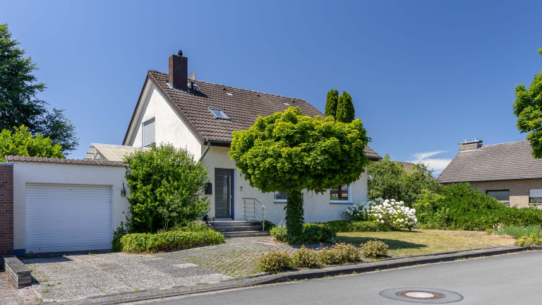 Thater Immobilien GmbH - Immobilienangebot - Delbrück - Häuser - 5993 | Haus zu kaufen in 33129 Delbrück