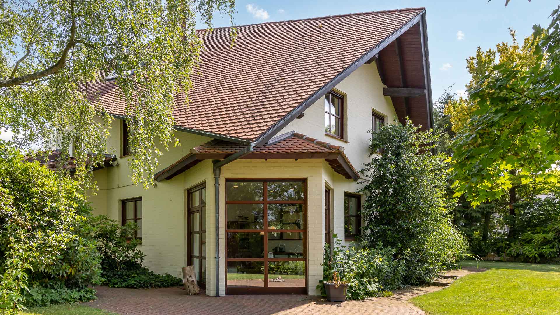 Thater Immobilien GmbH - Immobilienangebot - Hövelhof - Häuser - 6020 | Haus zu kaufen in 33161 Hövelhof