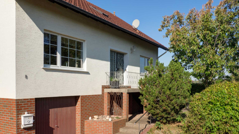 Thater Immobilien GmbH - Immobilienangebot - Borchen - Häuser - 6104 | Einfamilienhaus in 33178 Kirchborchen