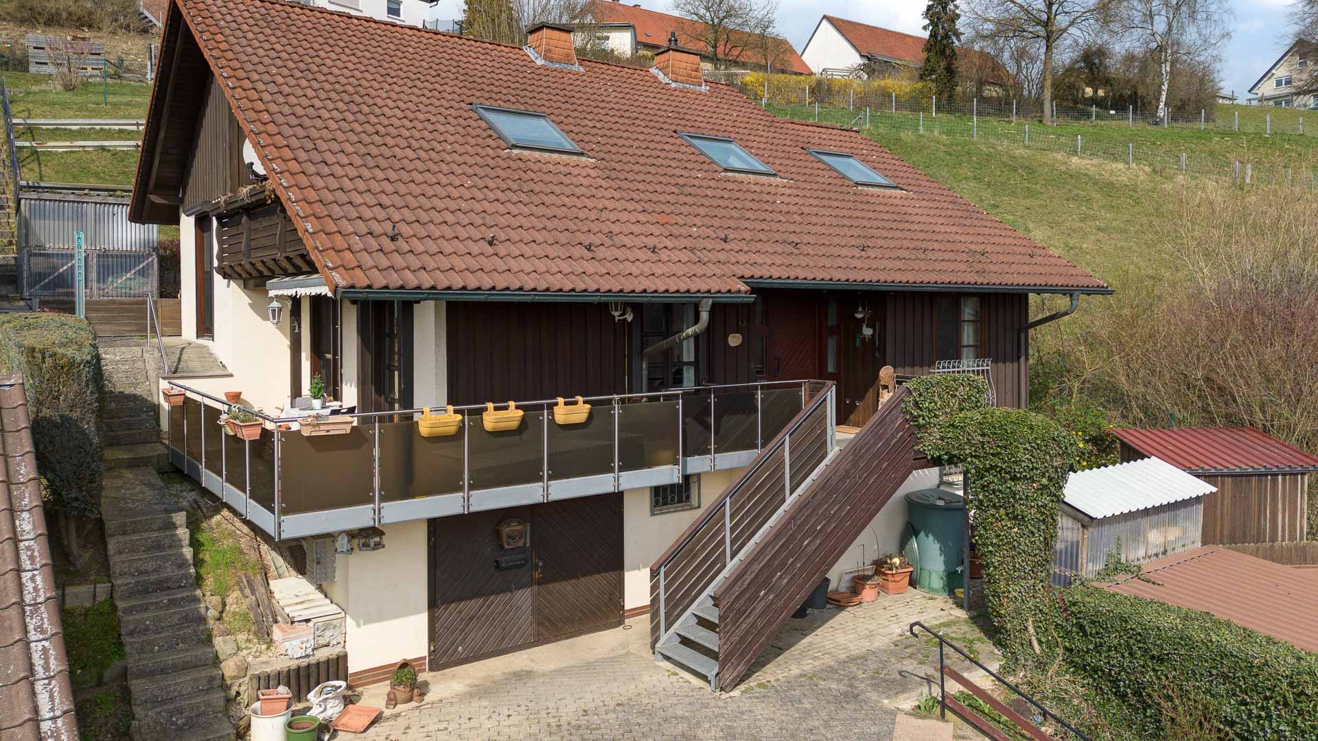 Thater Immobilien GmbH - Immobilienangebot - Bad Wünnenberg - Häuser - 6144 I Einfamilienhaus zu kaufen in 33181 Bad Wünnenberg