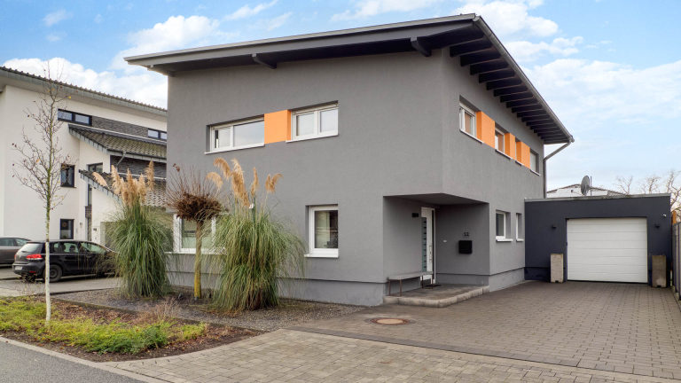 Thater Immobilien GmbH - Immobilienangebot - Delbrück - Häuser - 6155 I Einfamilienhaus in 33129 Delbrück
