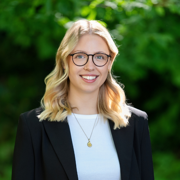 Jana_Kwossek_Marketing__thater IMMOBILIEN Jana_Kwossek_Marketing__thater IMMOBILIEN