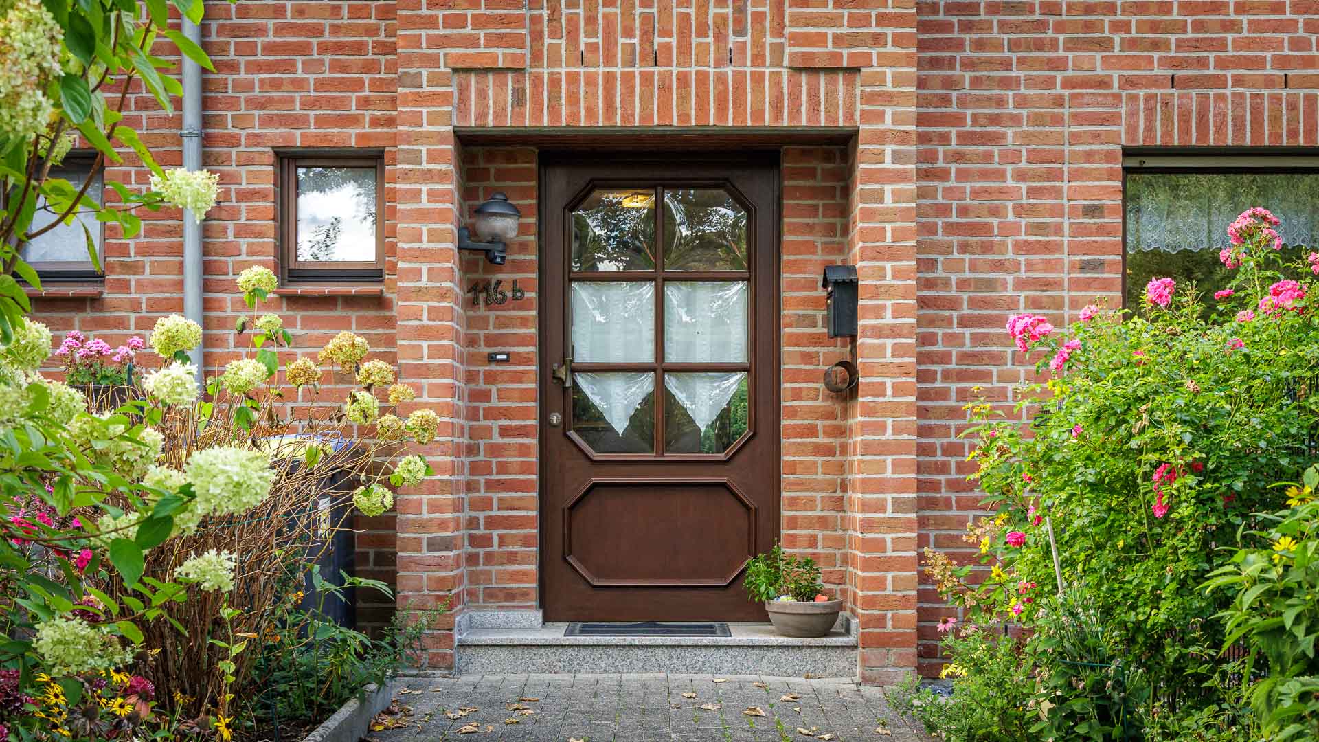 Thater Immobilien GmbH - Immobilienangebot - Paderborn - Häuser - 6346 I Doppelhaushälfte zu kaufen in 33100 Paderborn