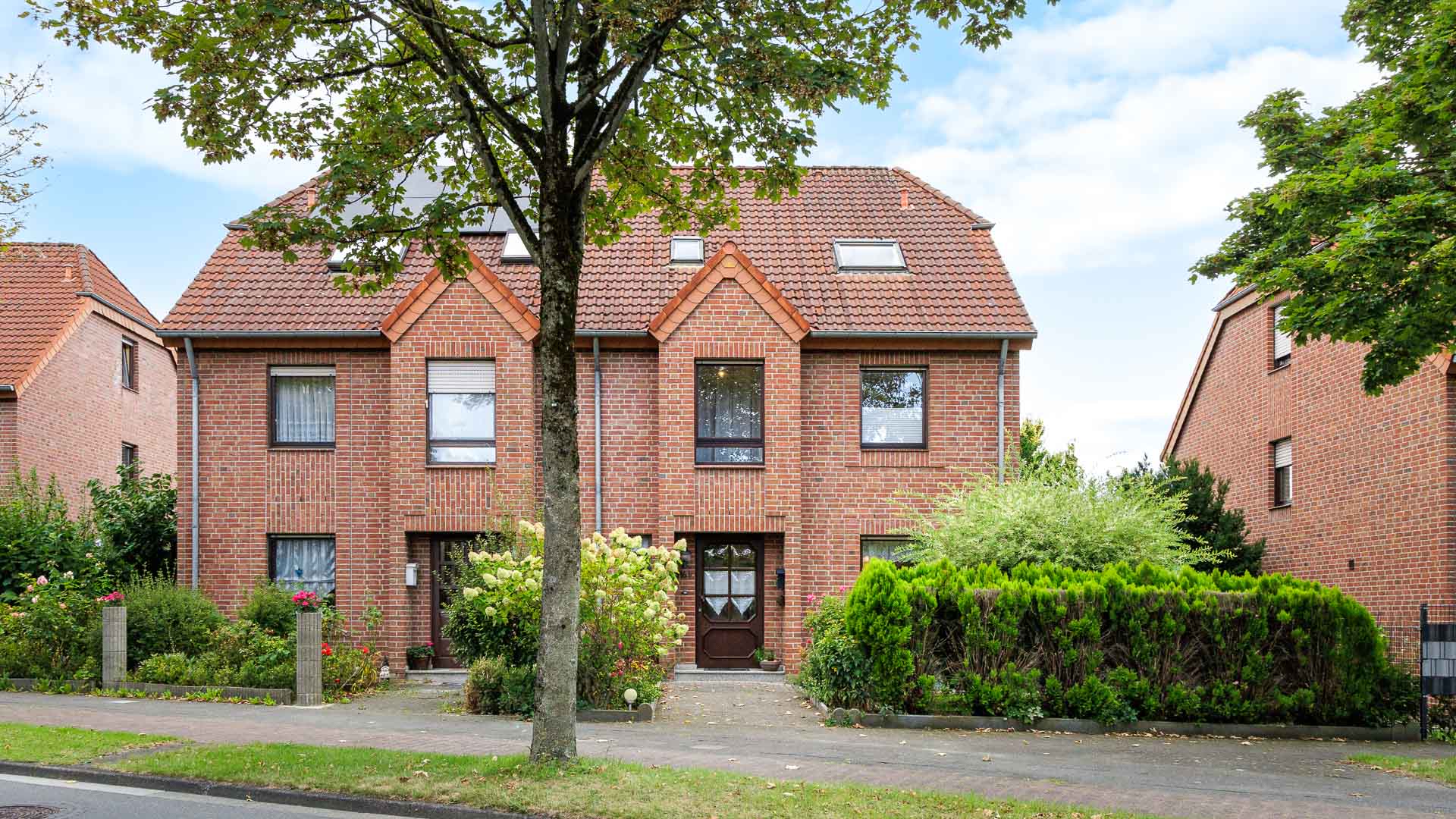 Thater Immobilien GmbH - Immobilienangebot - Paderborn - Häuser - 6346 I Doppelhaushälfte zu kaufen in 33100 Paderborn