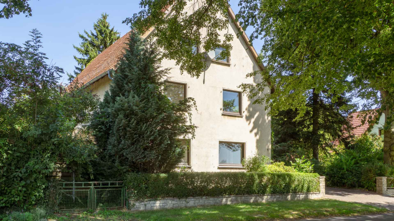 Thater Immobilien GmbH - Immobilienangebot - Bad Wünnenberg - Grundstücke - 6339 | Einfamilienhaus / Baugrundstück zu kaufen in 33181 Bad Wünnenberg