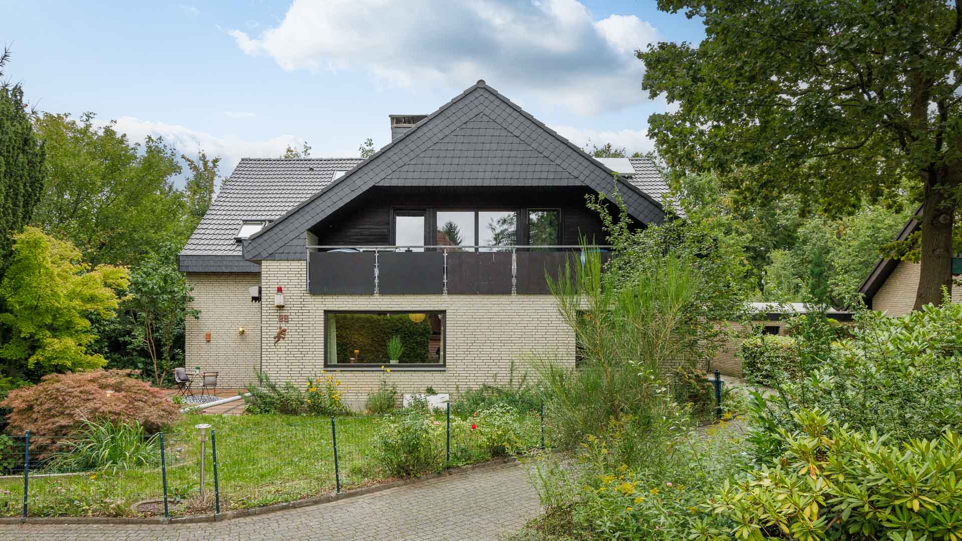 Thater Immobilien GmbH - Immobilienangebot - Gütersloh - Häuser - 6276 | Einfamilienhaus mit Einliegerwohnung zu kaufen in 33332 Gütersloh