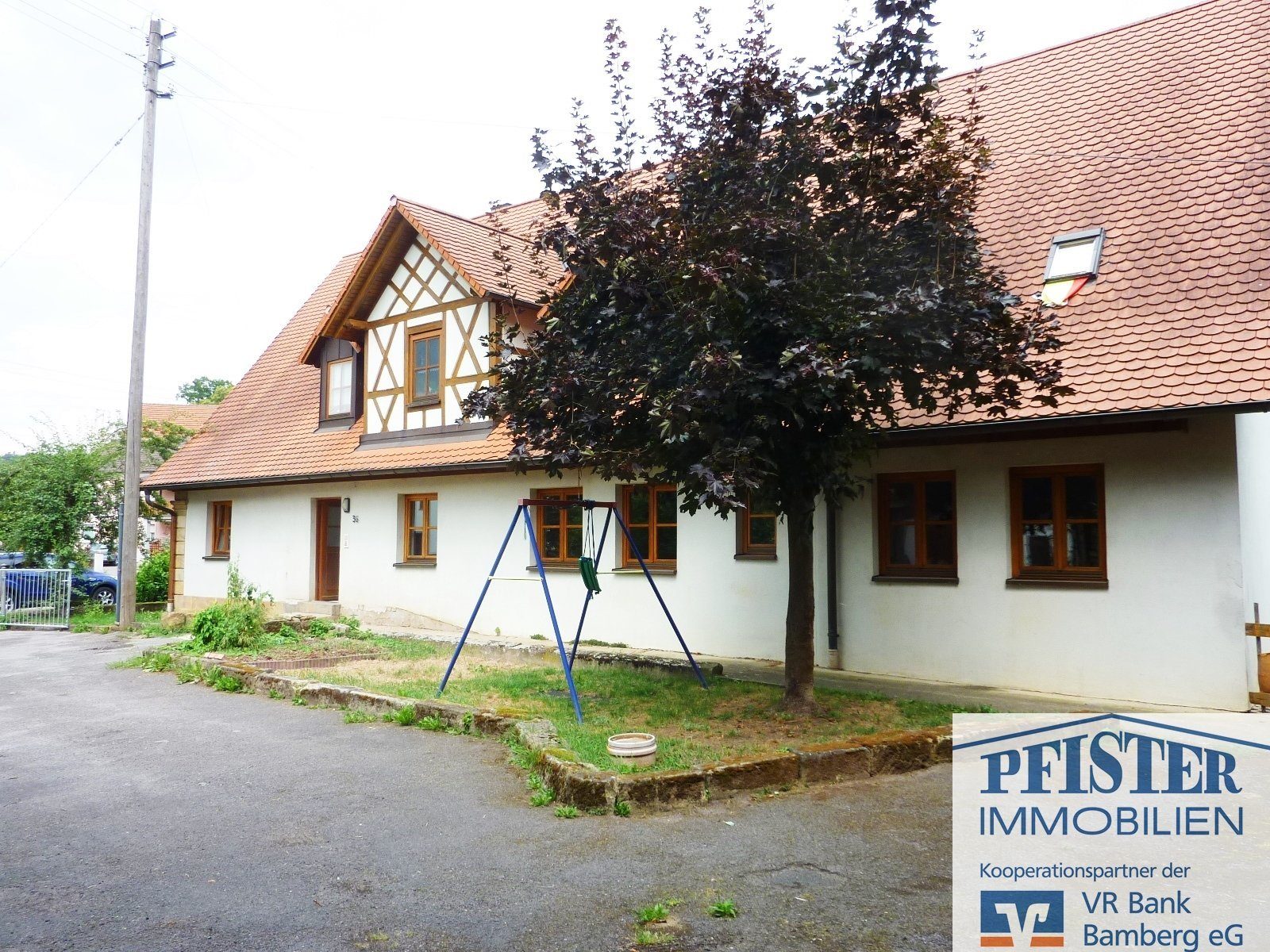 Immobilienangebot - Scheßlitz - Alle - Schöne 4 Zimmer EG- Wohnung mit Gartenanteil und Scheune
