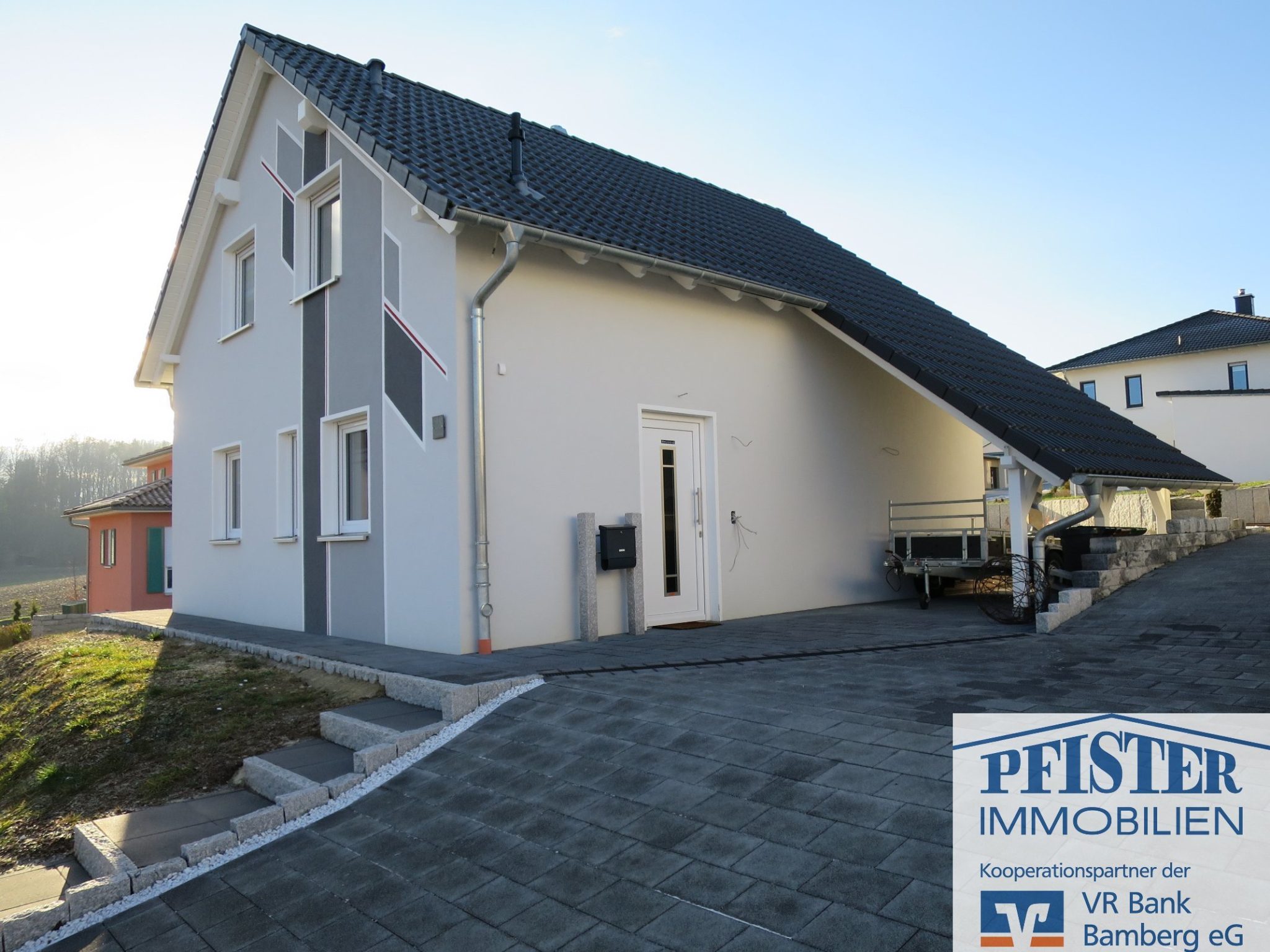 Immobilienangebot - Gerach - Alle - Sehr gepflegtes neuwertiges Einfamilienhaus in neuer Wohnsiedlung in Gerach