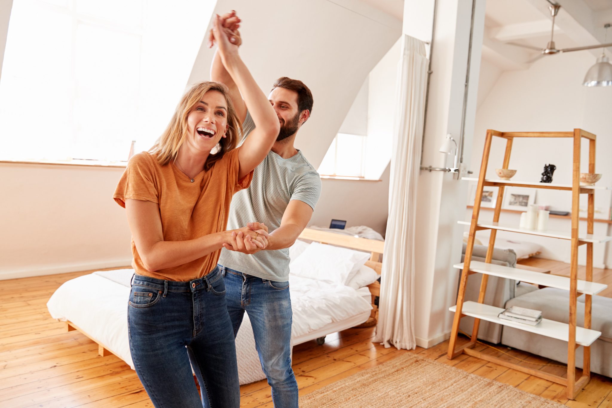 Immobilienangebot - Haßfurt - Alle - Blick über Haßfurt - Gemütliche 3-Zimmer-Dachgeschosswohnung in ruhiger Ortsrandlage