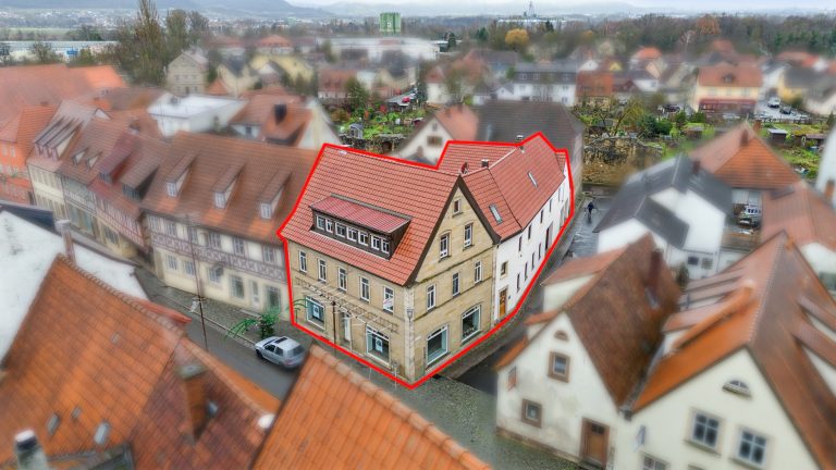 Immobilienangebot - Zeil am Main - Alle - Wohn- und Geschäftshaus mit Ferienwohnung in zentraler Lage von Zeil am Main