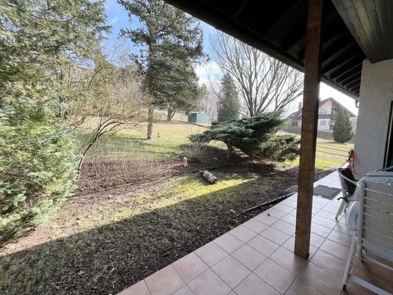 Immobilienangebot - Oberaurach - Alle - Großzügiges Einfamilienhaus mit Einliegerwohnung und Ausbaureserve in Oberaurach OT