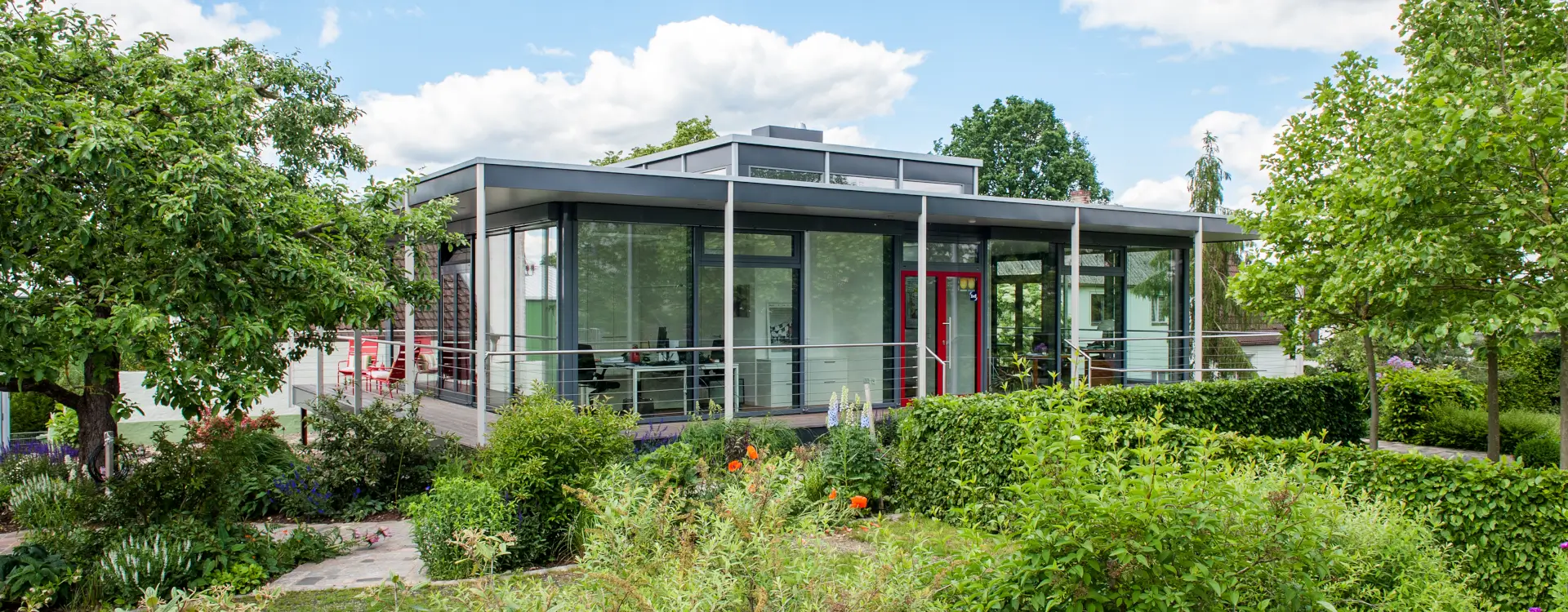 Unsere Leistungen für Immobilienverkäufer - Bürogebäude von Pfister Immobilien Bamberg