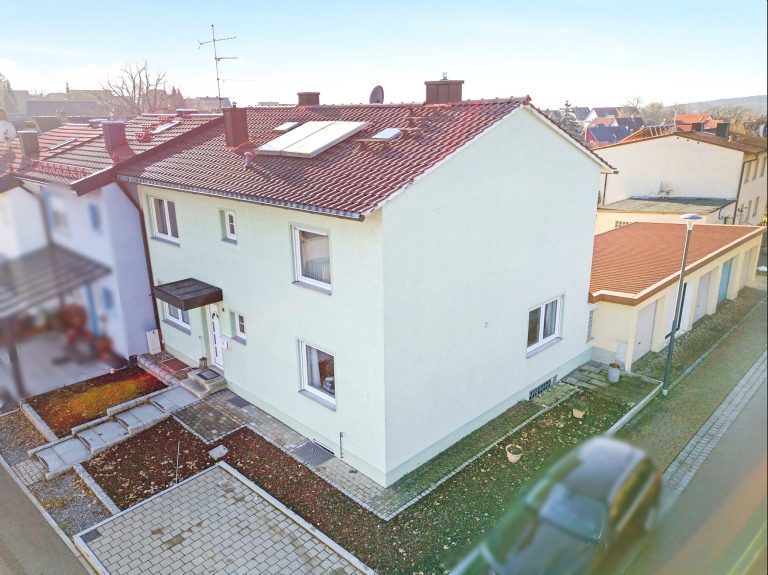 Immobilienangebot - Scheßlitz - Alle - Großzügiges Reihenendhaus in Scheßlitz