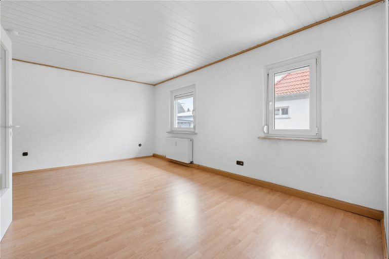 Immobilienangebot - Strullendorf - Alle - Zweifamilienhaus in Strullendorf - Kapitalanlage oder Eigennutzung