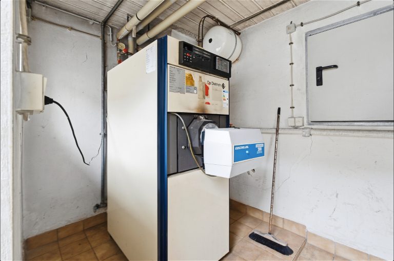 Immobilienangebot - Strullendorf - Alle - Zweifamilienhaus in Strullendorf - Kapitalanlage oder Eigennutzung