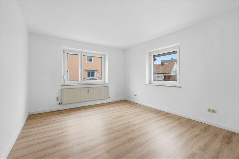 Immobilienangebot - Strullendorf - Alle - Zweifamilienhaus in Strullendorf - Kapitalanlage oder Eigennutzung