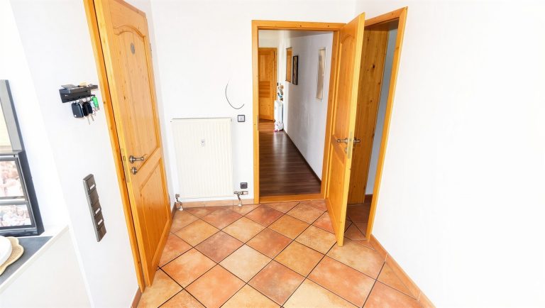 Immobilienangebot - Rattelsdorf - Alle - Gepflegtes Zweifamilienhaus in schöner Ortsrandlage von Rattelsdorf