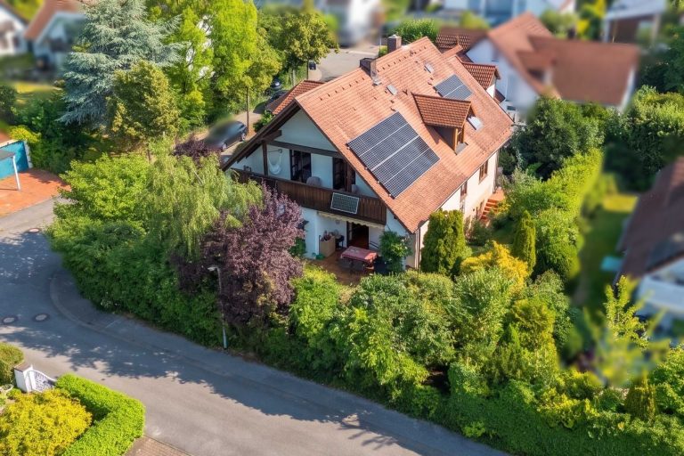 Immobilienangebot - Bamberg - Alle - Großzügiges Einfamilienhaus in begehrter Wohnlage von Bamberg – Nähe Klinikum