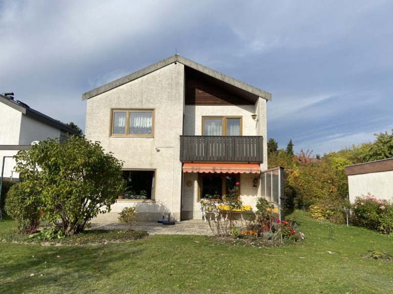 Einfamilienhaus in 96450 Coburg 469