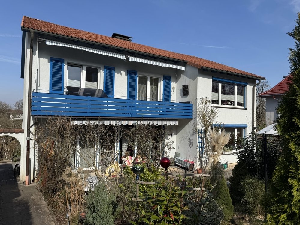 Immobilienangebot - Coburg - Alle - Vermietetes Zweifamilienhaus in Coburg