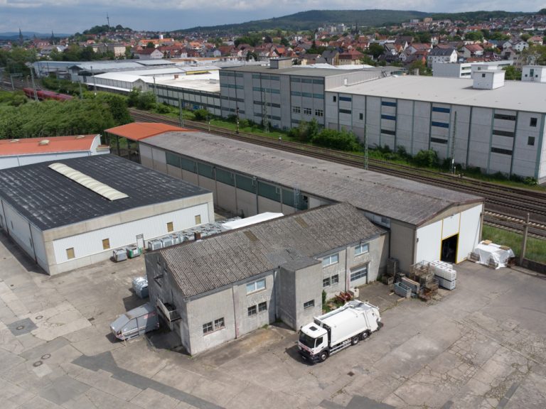Immobilienangebot - Lichtenfels - Alle - Vielseitige Kalthalle mit ca. 960 m² – ideal für Lager, Logistik oder Produktion in Lichtenfels