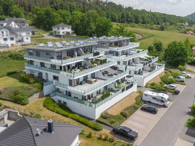 Immobilienangebot - Rödental - Alle - Großzügige Terrassenwohnung mit Garage in bevorzugter Wohnlage von Rödental