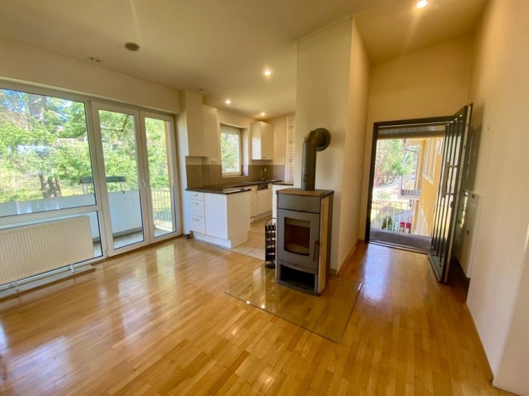 Immobilienangebot - Coburg - Alle - Zwei übereinanderliegende Eigentumswohnungen in grüner, innenstadtnaher Lage