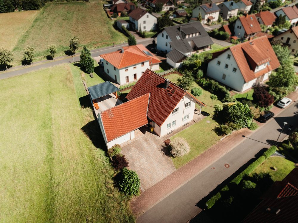 Immobilienangebot - Stockheim - Alle - Energieeffizientes Einfamilienhaus mit ca. 143 m² und großem Garten  in Stockheim
