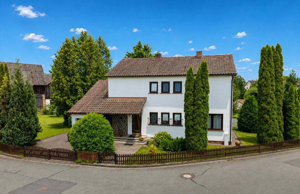 Immobilienangebot - Michelau in Oberfranken - Alle - Ideal für Familien - Gepflegtes Einfamilienhaus mit schönem Garten in ruhiger Lage von Michelau