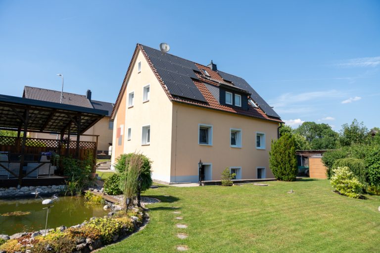Immobilienangebot - Lichtenfels / Trieb - Alle - Perfekt für die Familie - Saniertes Einfamilienhaus mit schönem Garten in Lichtenfels - Trieb
