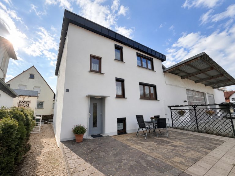 Immobilienangebot - Lichtenfels / Kösten - Alle - Ruhig gelegenes Einfamilienhaus im beliebten Ortsteil Kösten