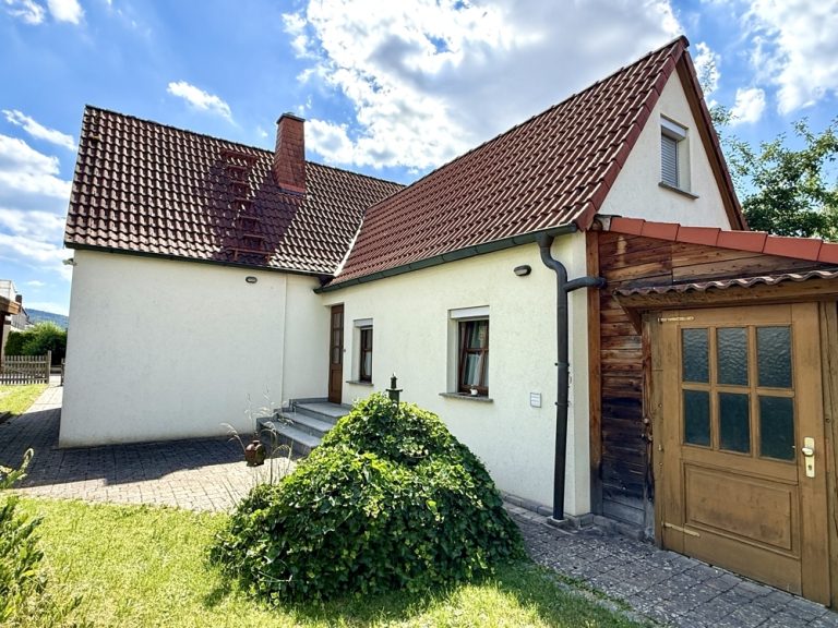 Immobilienangebot - Michelau in Oberfranken - Alle - Die perfekte Alternative zur Eigentumswohnung!  Schönes Häuschen mit Garten & Carport in Michelau